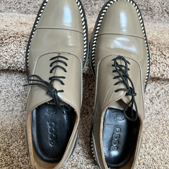 Christian Louboutin Men\'s Leather Brogue Oxfords